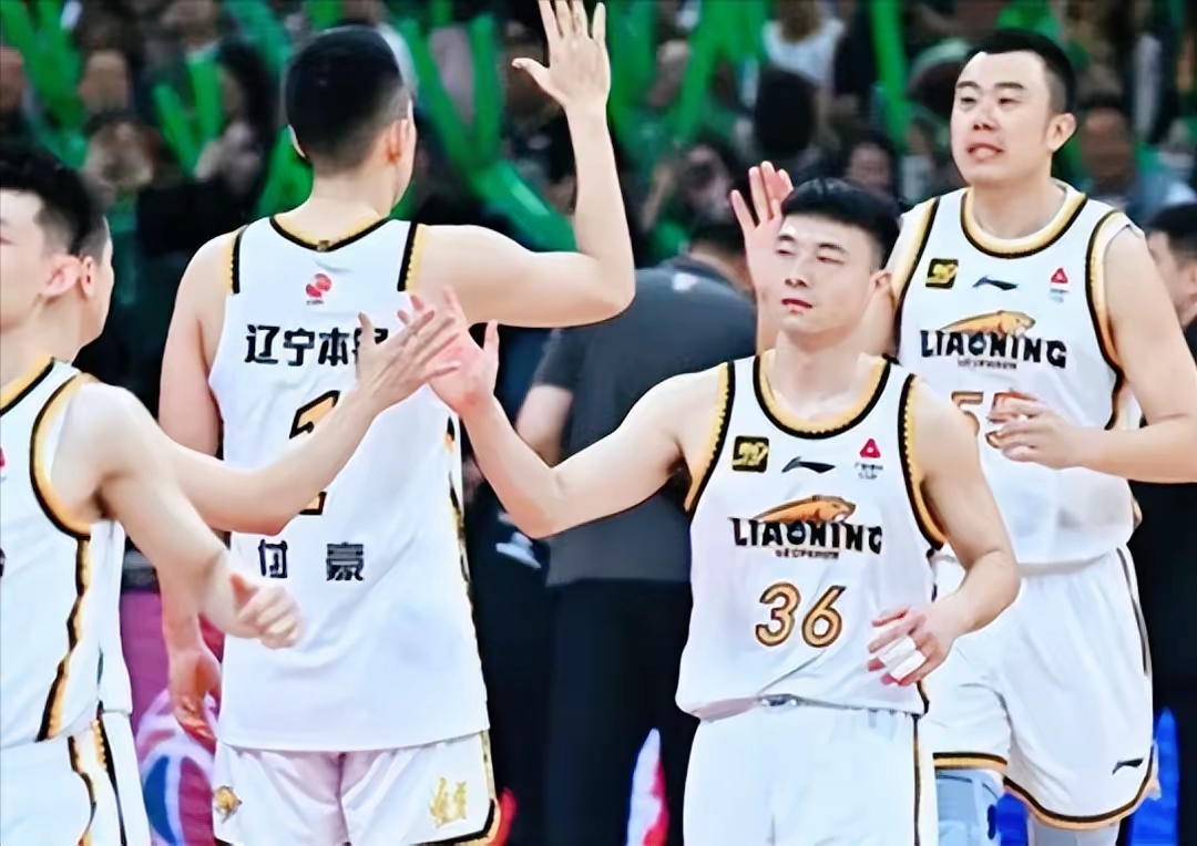 关于河北队在与辽宁队的交锋中力保主场的信息