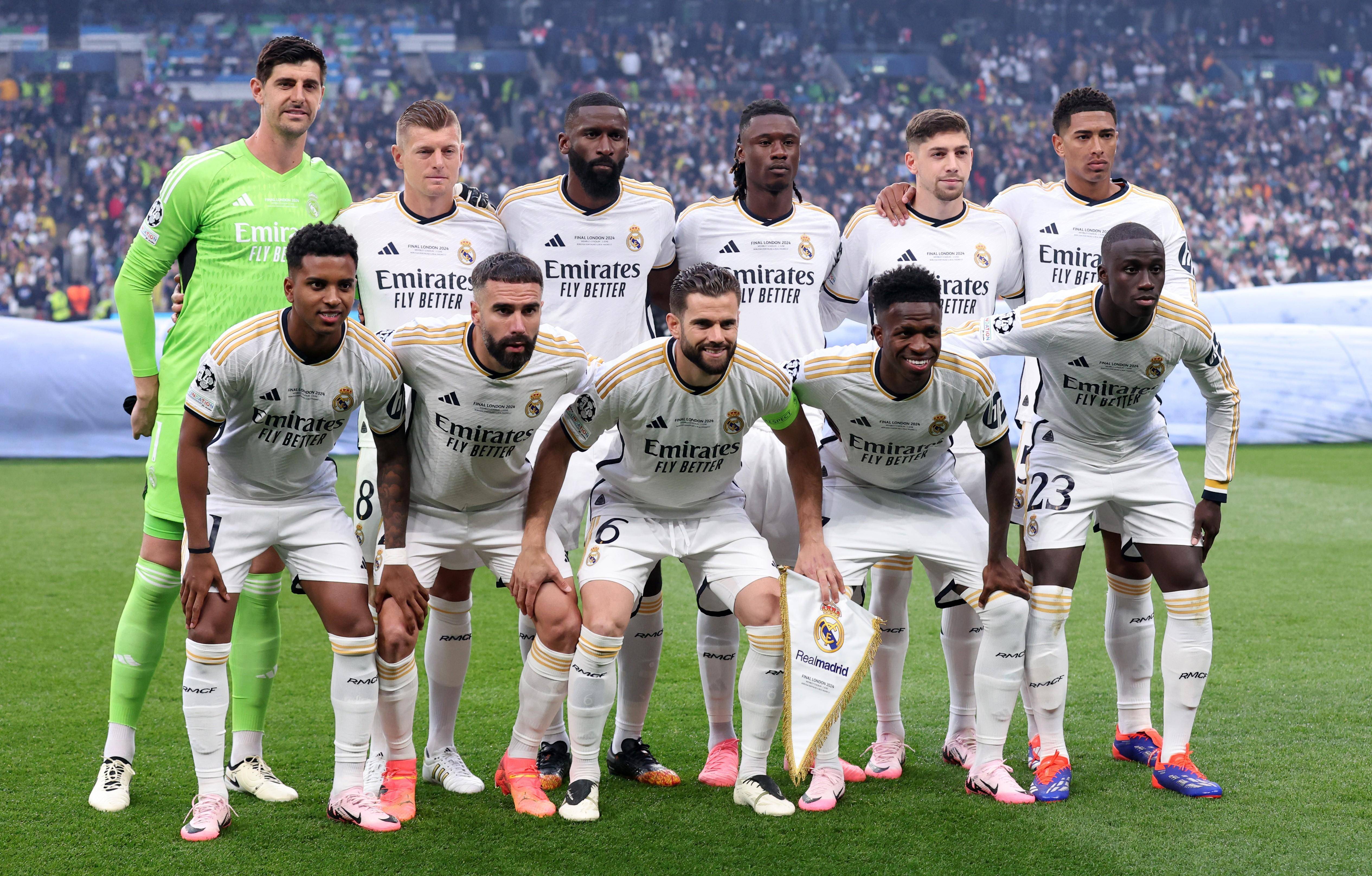 关于强强对话!国内顶级足球盛事引发热议的信息 关于强强对话!国内顶级足球盛事引发热议的信息