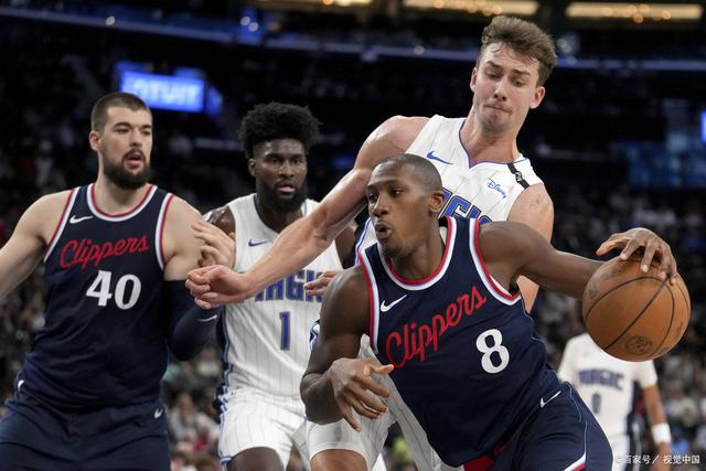 包含黄蜂队客场逆转对手,展现出强大的意志力的词条 包含黄蜂队客场逆转对手,展现出强大的意志力的词条