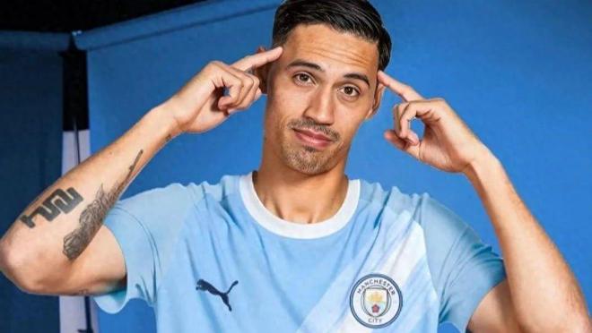 开云体育APP下载-包含转会市场活跃，中产球员迎来新机会的词条