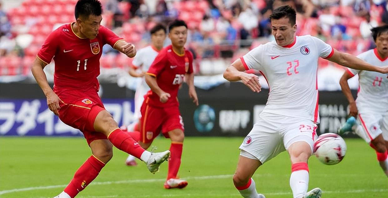 青年球员崭露头角:球队新星崛起 青年球员崭露头角:球队新星崛起