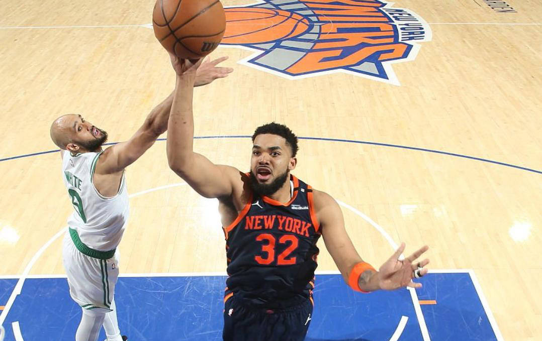 划船比赛中选手气魄十足,背水一战的简单介绍 划船比赛中选手气魄十足,背水一战的简单介绍