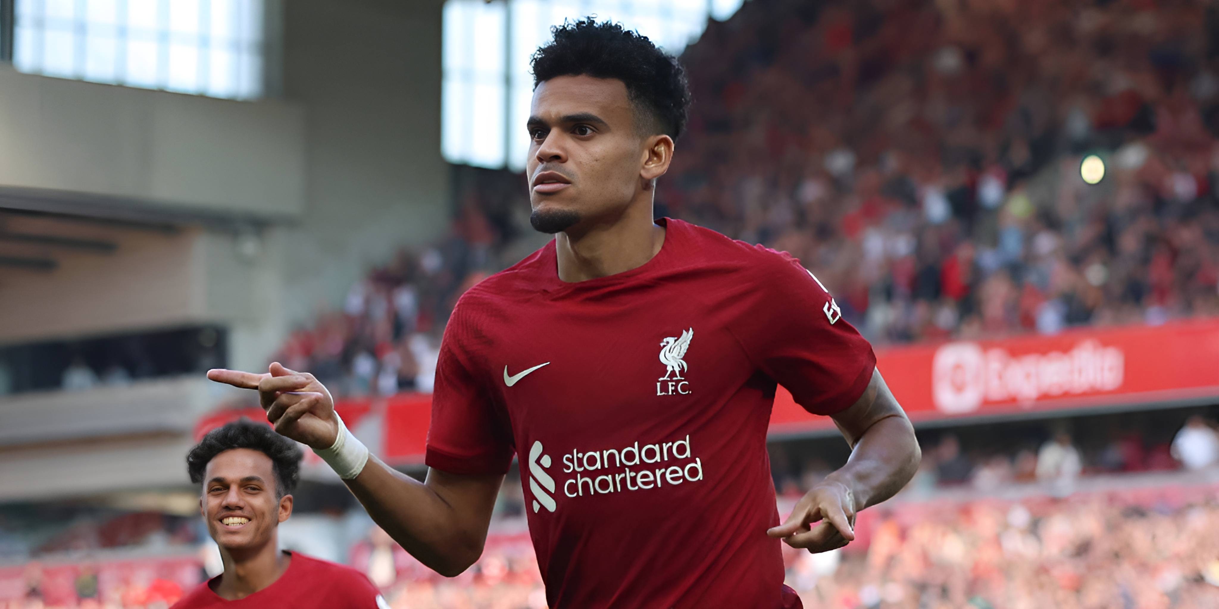 开云下载-马内帽子戏法！利物浦战胜巴黎，晋级欧冠半决赛