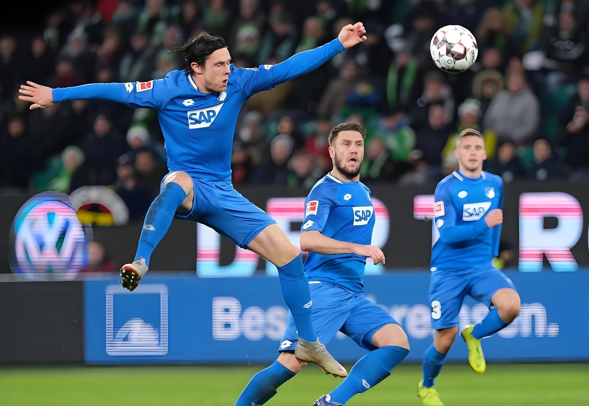 小霍芬海姆突围成功,取得连胜 小霍芬海姆突围成功,取得连胜