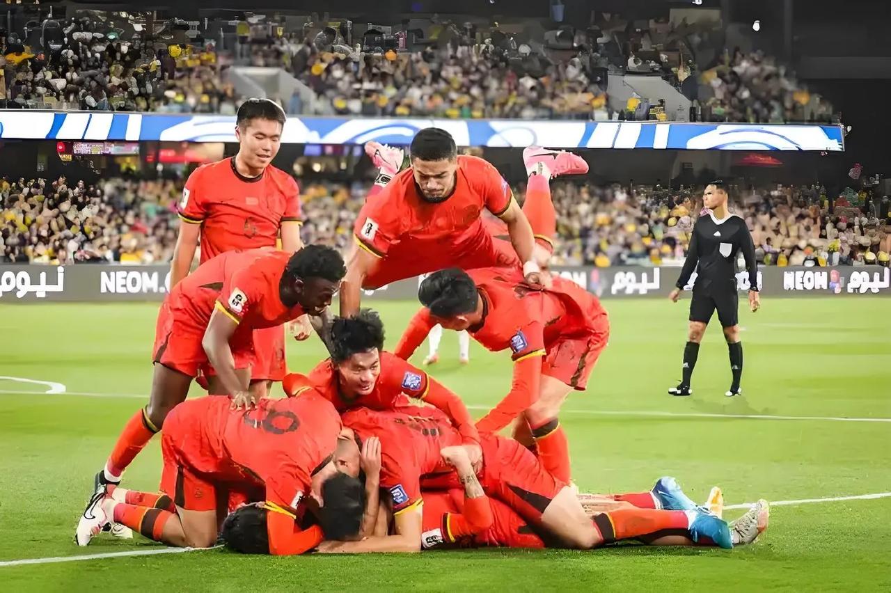 开云体育官网-关键比赛中球队奋力拼搏成功夺冠