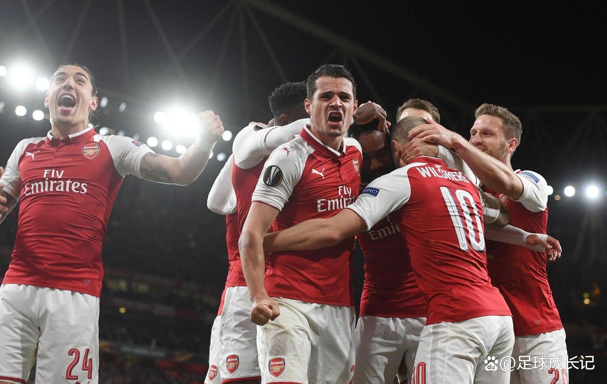 开云体育APP下载-足球比赛中球队拼尽全力赢得胜利！