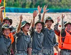 开云体育APP下载-铁腕出击：选手实现无双突破获得胜利