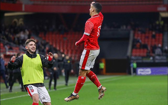 圣埃蒂安告捷，联赛状态回暖