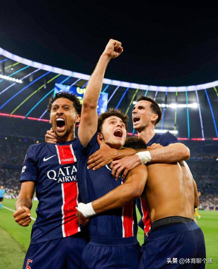 开云体育-巴黎圣日耳曼取得胜利，夺得盟主宝座