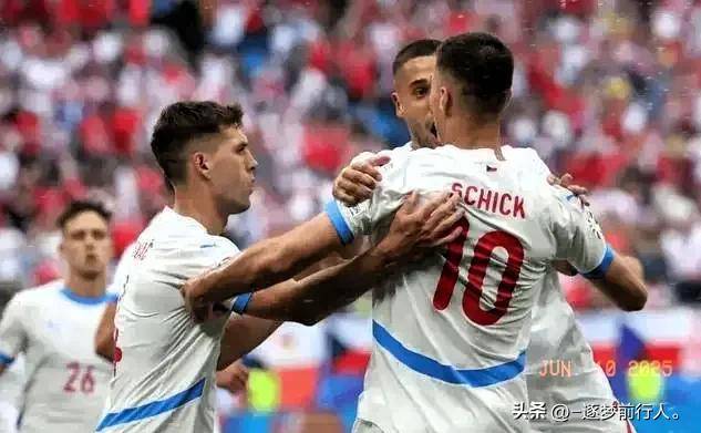 开云体育-欧预赛赛况告急，球队教练裁判全力备战的简单介绍