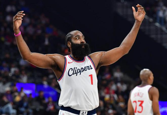 开云官网-火箭主场击败太阳，哈登全场分