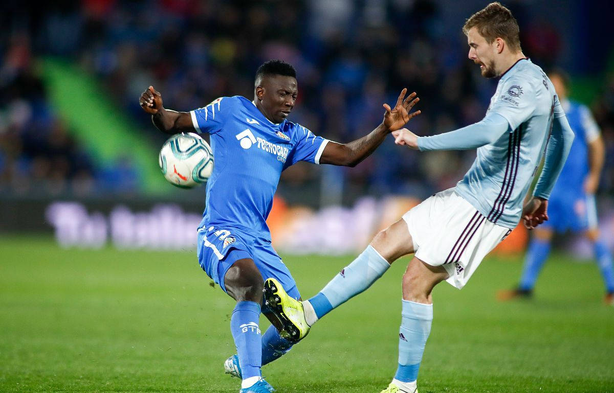 包含奥萨苏纳主场战平,争取保级希望的词条 包含奥萨苏纳主场战平,争取保级希望的词条