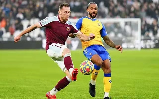 开云体育-莱切斯特城客场战胜沃特福德，继续领跑积分榜的简单介绍