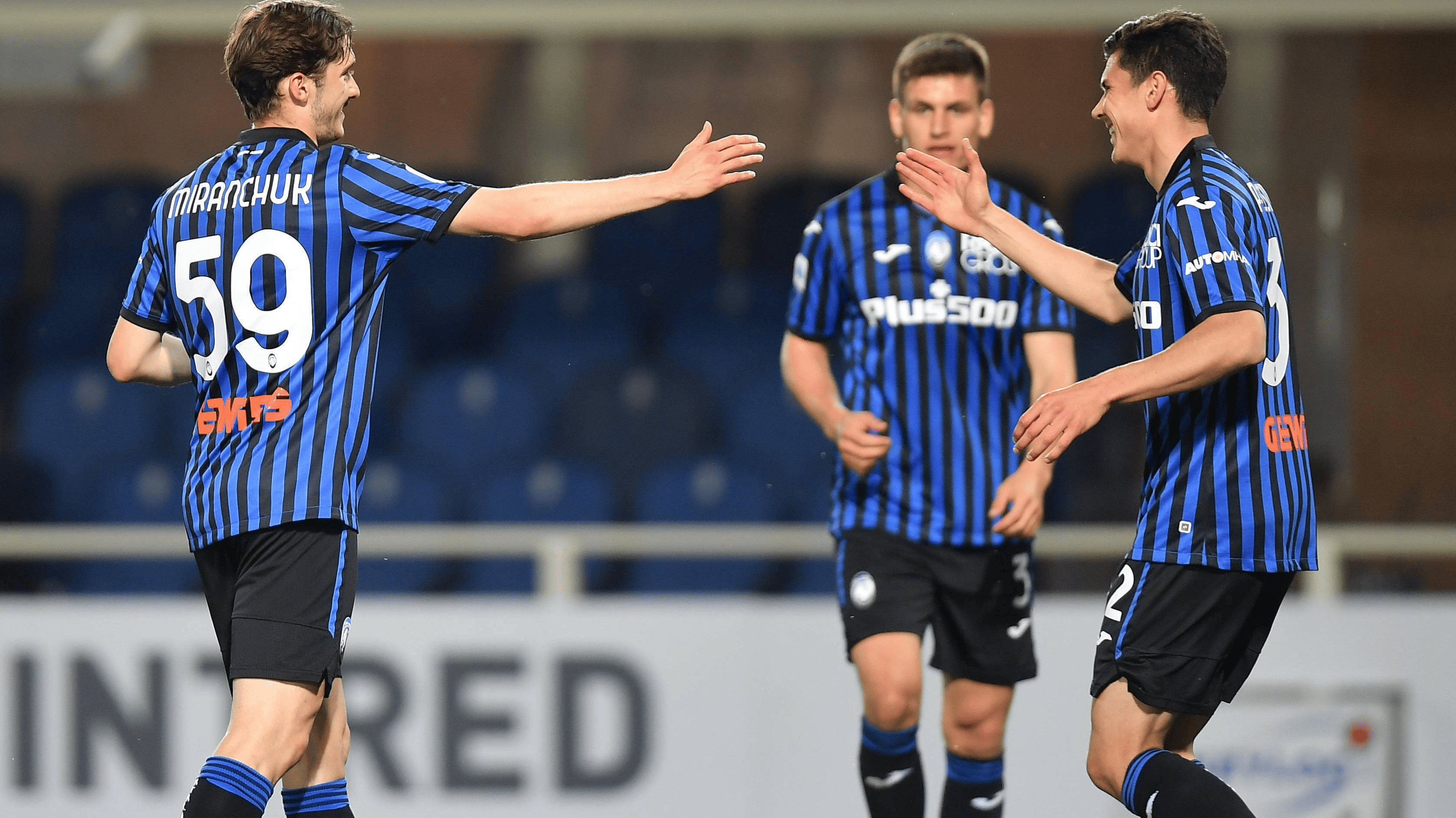 开云体育下载-战况白热化，欧冠赛事场场精彩不容错过