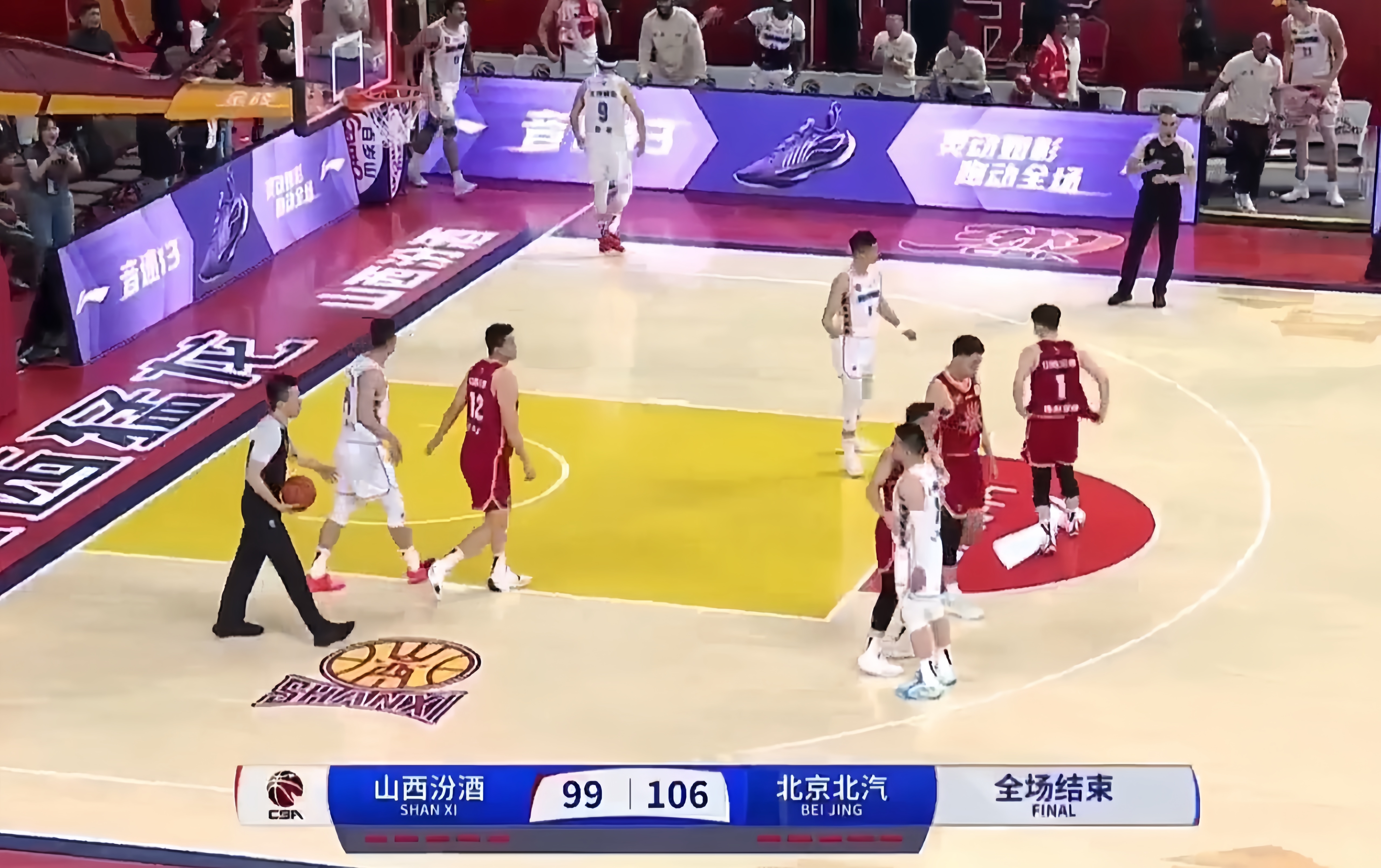 顶级球员连续砍下+得分,率队取得关键胜利 顶级球员连续砍下+得分,率队取得关键胜利