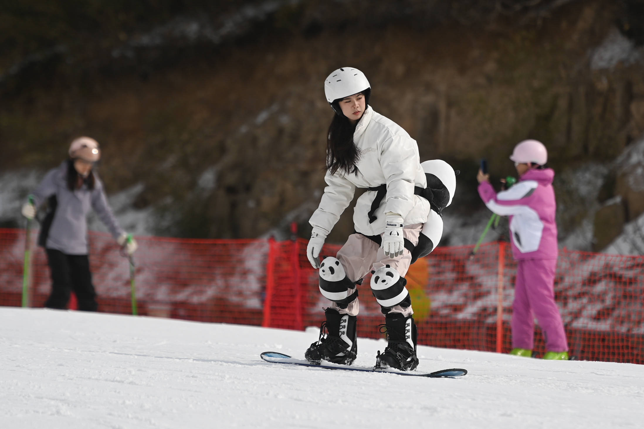 运动员技艺纷呈宛如赛场达人