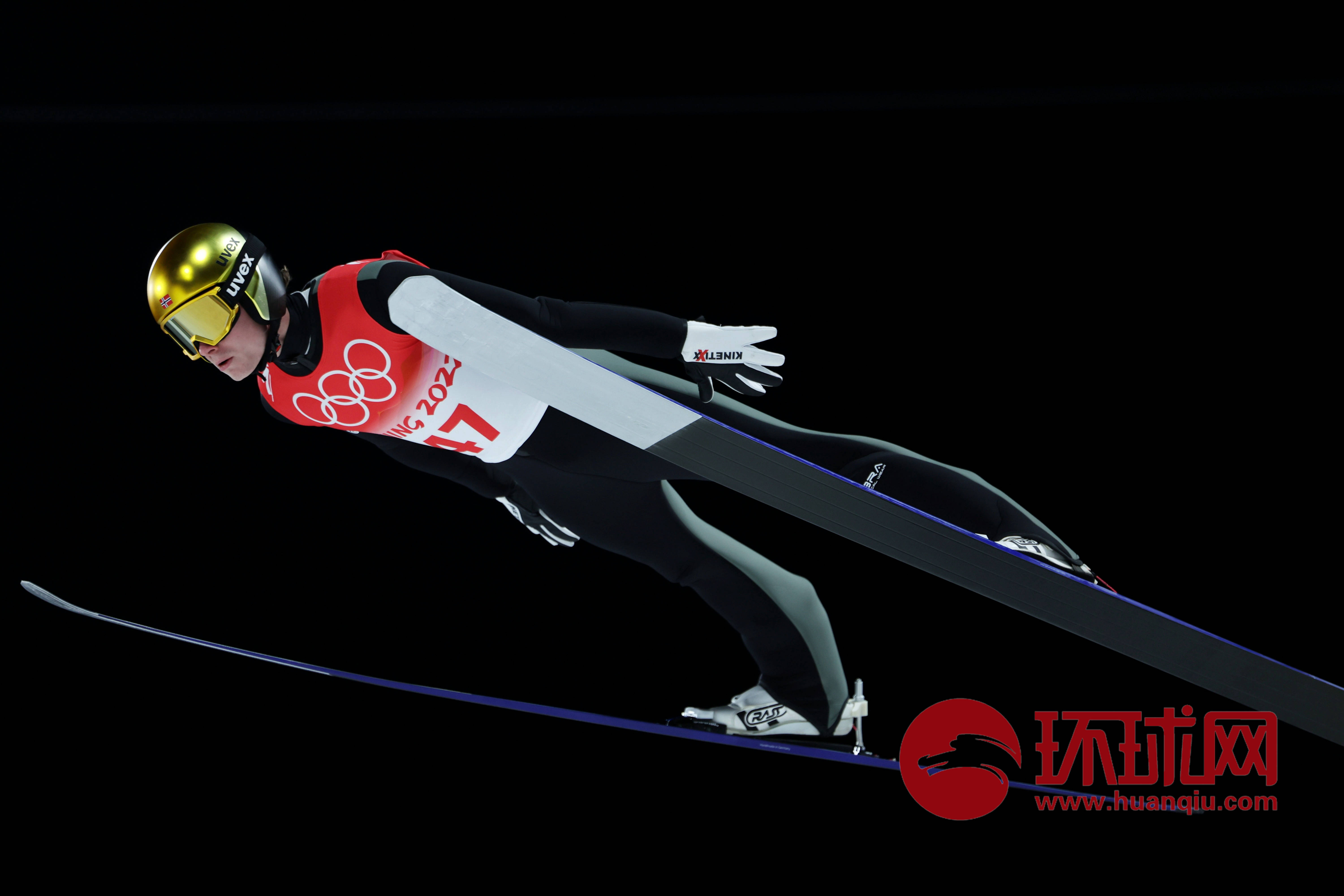 开云平台-包含挪威滑雪选手力挽狂澜，展现出色技术的词条