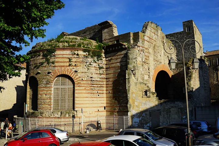 开云体育APP下载-老妇人队员迸发潜力，精彩进攻轻松得分的简单介绍