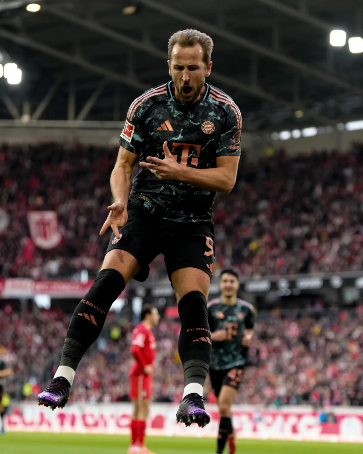 开云体育在线-弗赖堡主场大获全胜，士气高昂不敢阻挡的简单介绍