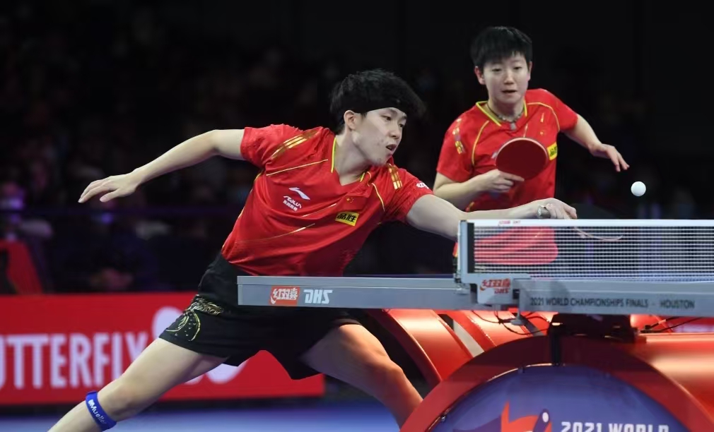 C9横扫FNC,Bin团战一打五强强对话八强赛,强势挺进下一轮 C9横扫FNC,Bin团战一打五强强对话八强赛,强势挺进下一轮