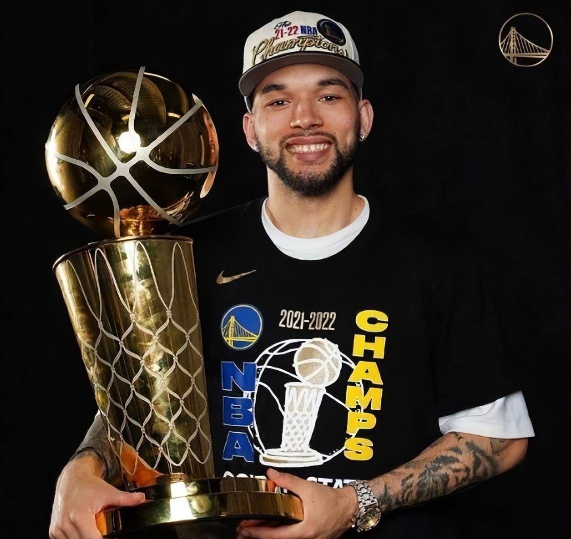 独行侠签下里基-勒鲁宾,加强内线实力 独行侠签下里基-勒鲁宾,加强内线实力