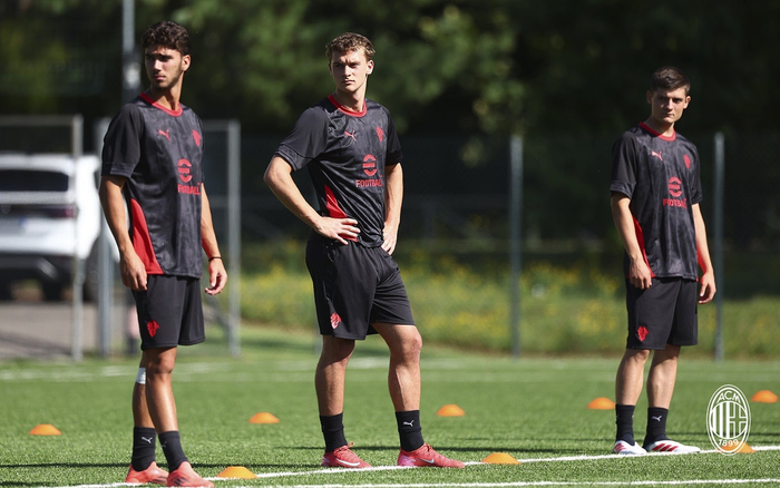 米兰新帅率队告捷,球队整体表现提升 米兰新帅率队告捷,球队整体表现提升