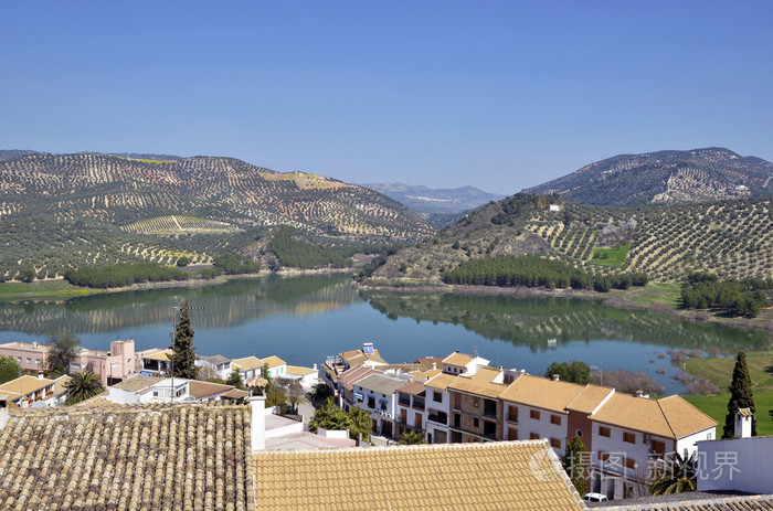 开云体育平台APP-阿尔梅里亚逆袭科尔多瓦，保级前景一片光明